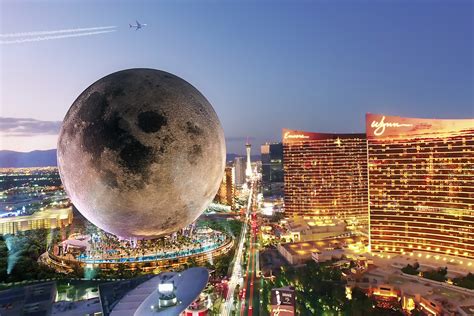 Moon resort las vegas location The newest project in Vegas consist of a structure shape and look a like the moon it’s promising to be tallest structure on the strip, with 2000 hotel rooms